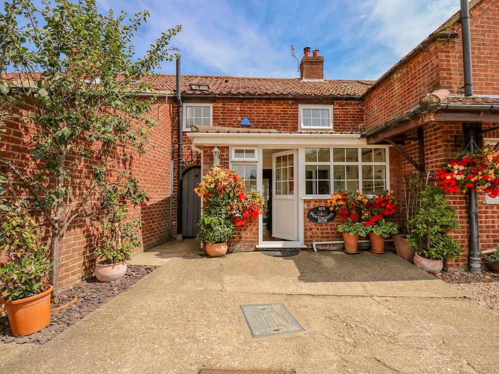 Holly Cottage