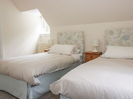 East Lodge