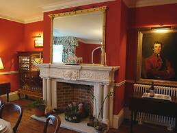 Abbots Manor