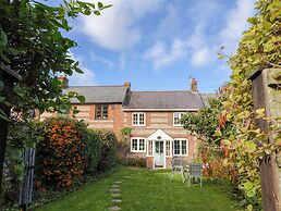 Poppy Cottage