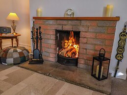Poppy Cottage