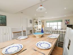 Pier Cottage