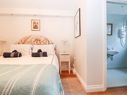 Pier Cottage
