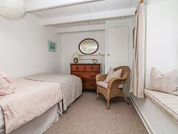 Mural Cottage