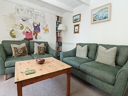Mural Cottage