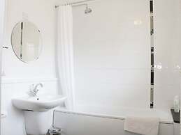 Acorn Cottage 1