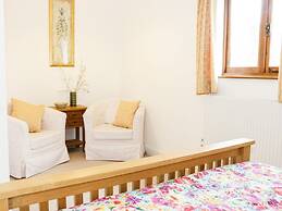 Acorn Cottage 1