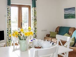 Acorn Cottage 2