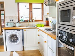 Acorn Cottage 2