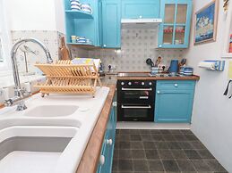 2 The Cottages