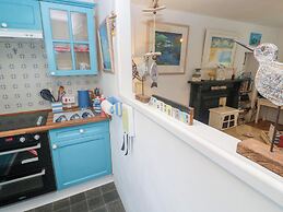 2 The Cottages