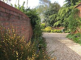 Ivy House Barn