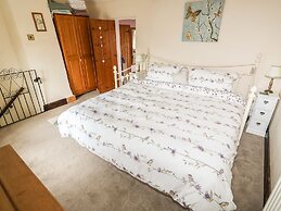 Megs Cottage