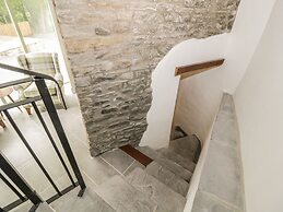 Oak Cottage