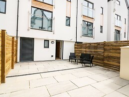 7 Ocean Gateway