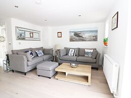 7 Ocean Gateway