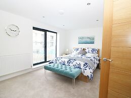 7 Ocean Gateway