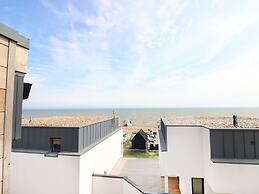 7 Ocean Gateway