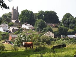 Dilly Dally Barn