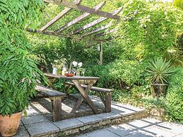 The Cider Barn