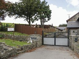 Caner Bach Lodge
