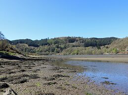 Seaview-barsloisnach Cottage