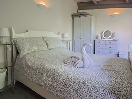 Brookfield Lodge