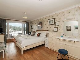 Bight Boathouse