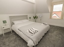 Charnwood Villa