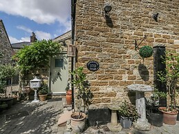 Londesborough Cottage