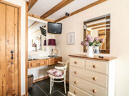 Oak Cottage