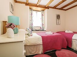 Oak Cottage