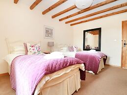 Hawthorn Cottage