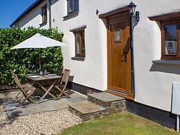 Post House