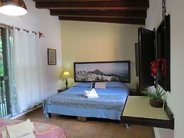 Hotel Posada Comala