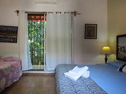 Hotel Posada Comala
