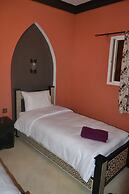Inyan Dakhla Hotel