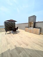 G-Boss Hotel Sur