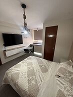 G-Boss Hotel Sur