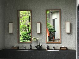 Apex Villa