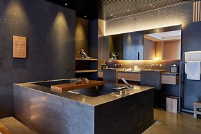 Apex Villa