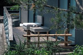Apex Villa
