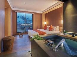 Apex Villa