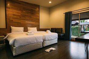 Forest Pool Villas