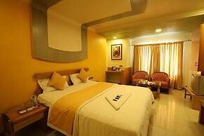 Hotel Kohinoor Square