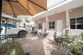 Prim Travellers Inn
