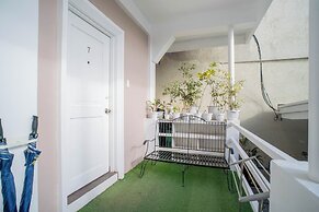 Prim Travellers Inn