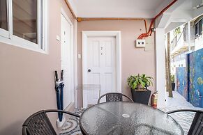 Prim Travellers Inn