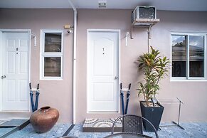 Prim Travellers Inn
