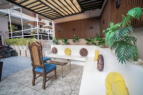 Prim Travellers Inn
